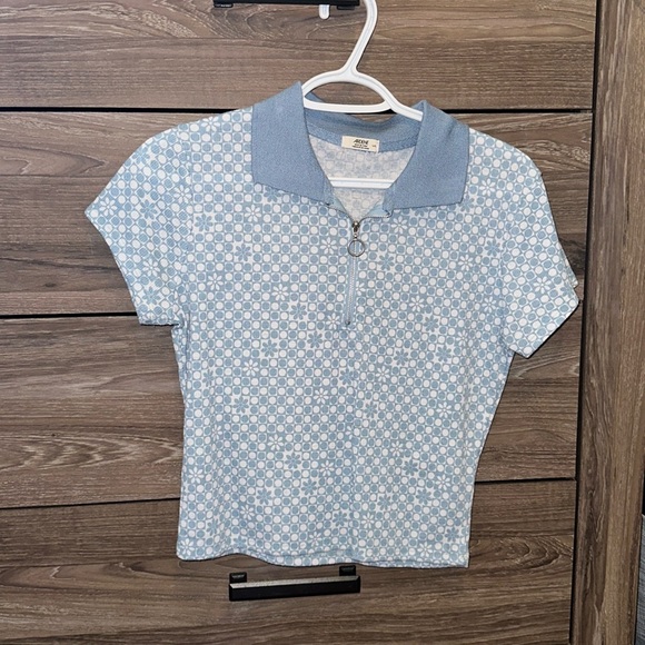 Blue Shirt with zipper - Picture 1 of 4